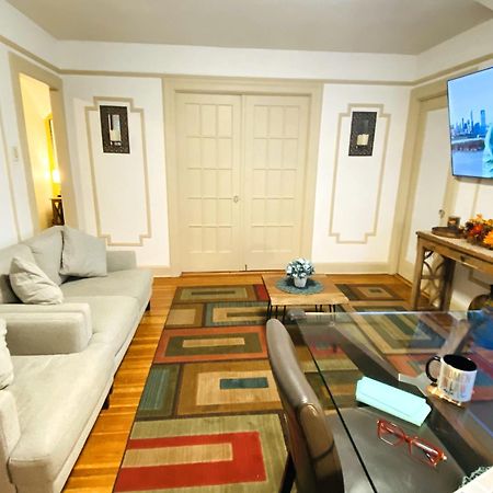 Nyc Cozy Private Bedroom With Free Parking & Near Subway - Business & Tourists New York Exterior photo